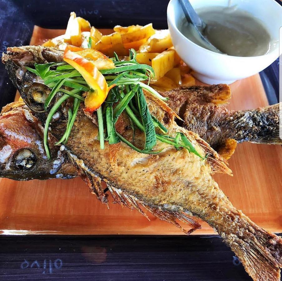 Golden Point Resort 拉奇拉奇 外观 照片